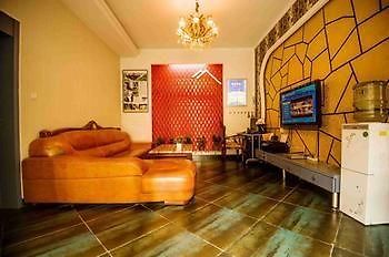 Shuangshuang Home Fenghuang Hongqiao Branch 외부 사진
